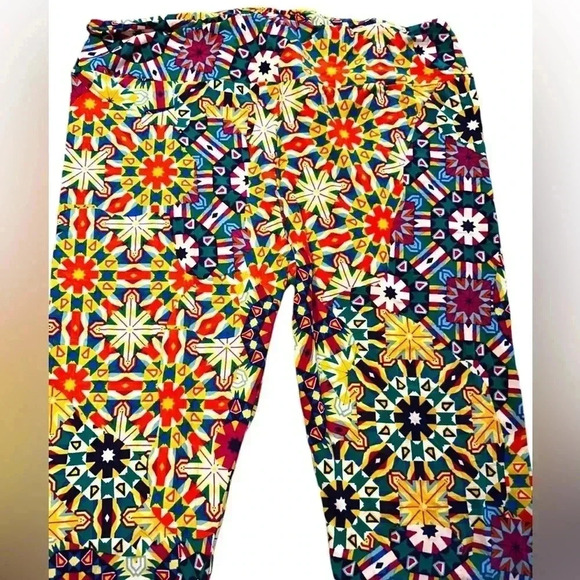 Lularoe TC retro geometric leggings . OG designer Patrick quality & fit. - Picture 1 of 5